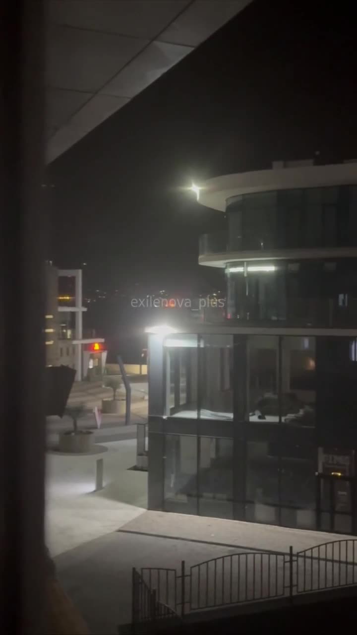 💥 The moment the attack on the Sheskharis oil terminal began, Novorossiysk!