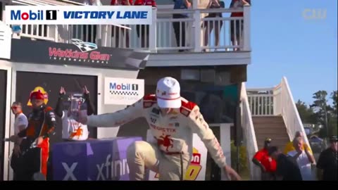 BREAKING: 🚨 NASCAR Driver Connor Zilisch FALLS ON HIS NECK