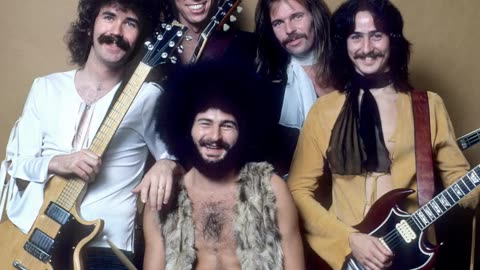 Happy "Heavenly" Birthday to BRAD DELP (Boston) ...