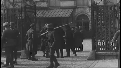 [HEARST NEWSREEL EXCERPTS] - [HEARST NEWSREEL EXCERPTS] - cbs-cbswwi-597