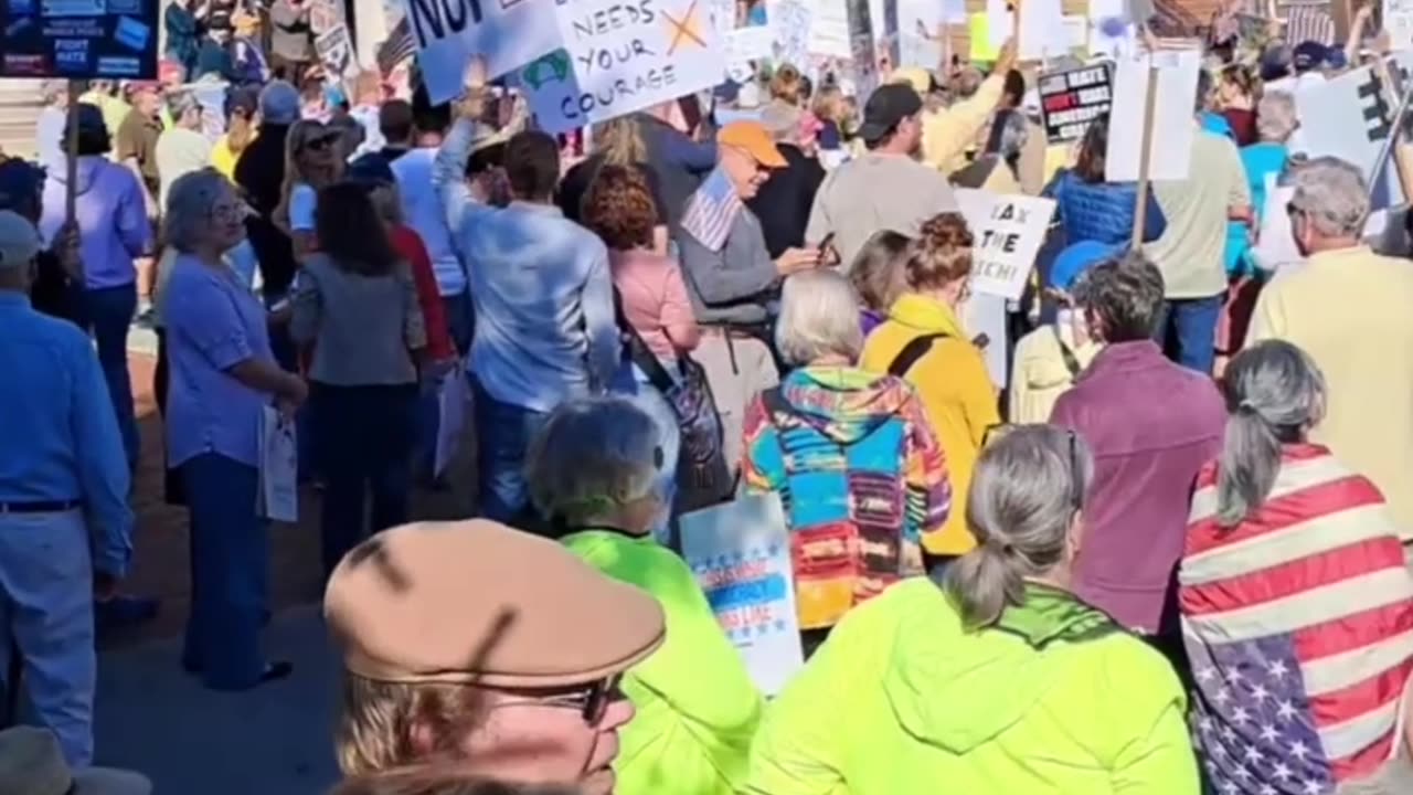 🤡 “No King Protest” Crowd… Notice Who’s MISSING? 😂🚨