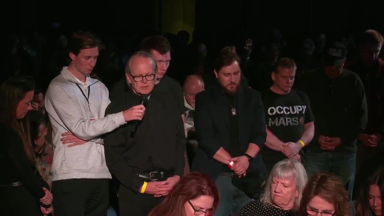 BEAUTIFUL PRAYER FOR ELON!!!🙏 — WE LOVE ELON!!!❤️🇺🇸