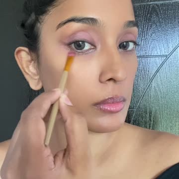 Simple Prom Makeup for white dress #promamkeup