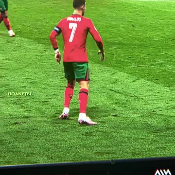 Messi & Ronaldo VS the provocateur ☠️