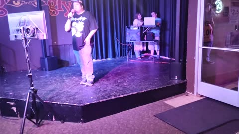AUTISTIC MAN KILLS XXXTENTACION- SAD LIVE COVER