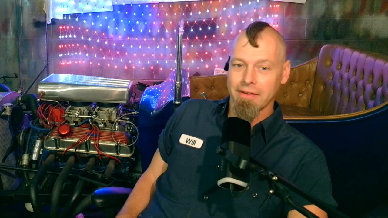 TOTAL CHAOS AT SEA Massive BRAWL Erupts on Carnival Cruise Ship Over ‘CHICKEN TENDERS’