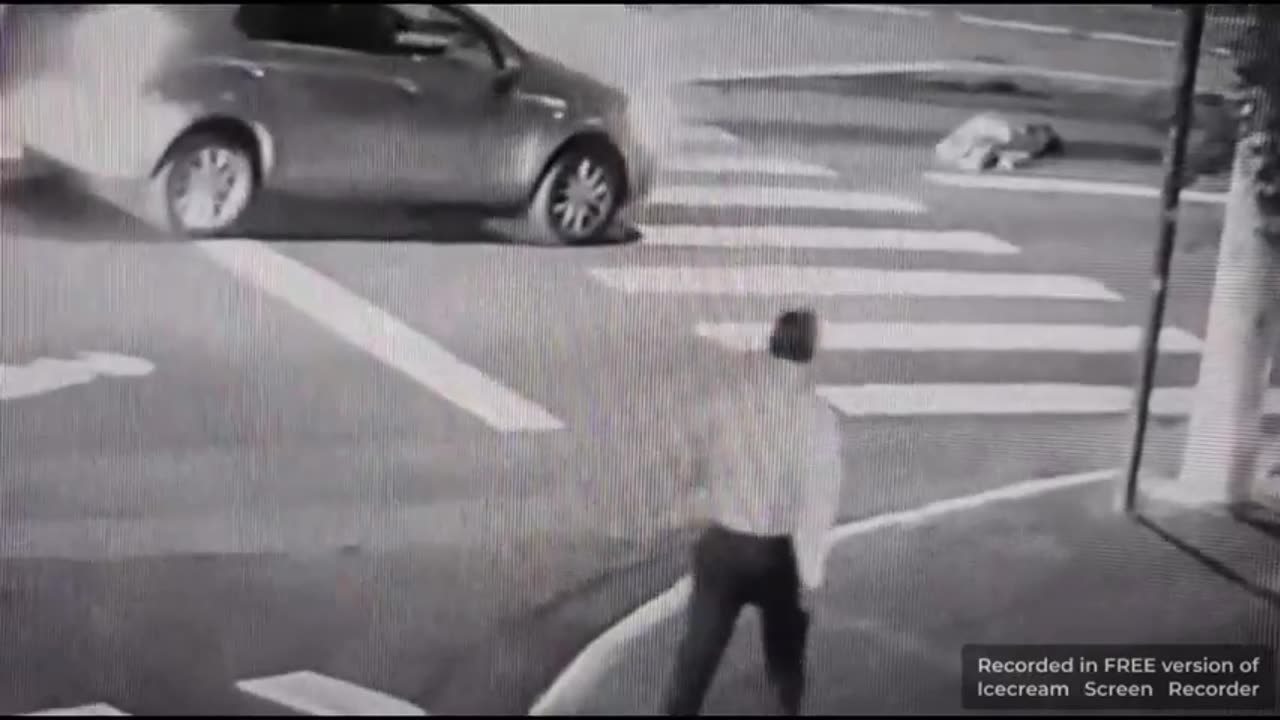 EVER SEE THESE ASSHOLES WALKING AROUND
