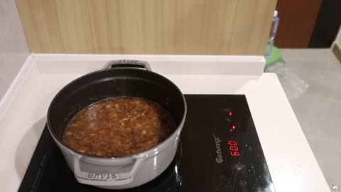 VLOG Staying Home Cooking Potato Ribs and Visiting Tsutaya Bookstore