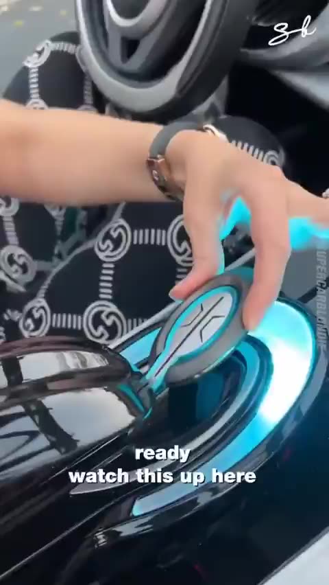 🛸 It looks and starts like a spaceship 👀