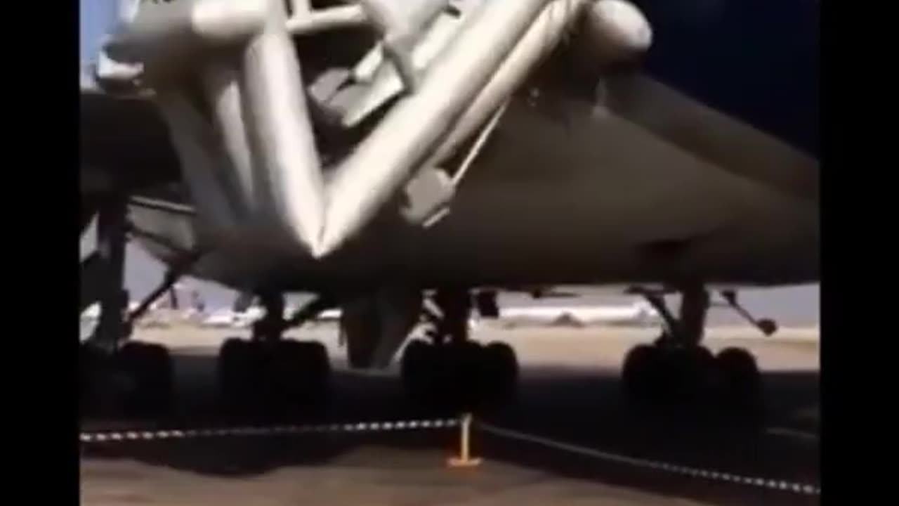 Watch Funny B747 Emergency Escape Slide Deployed Ground #Flying #Aviation #AeroArduino