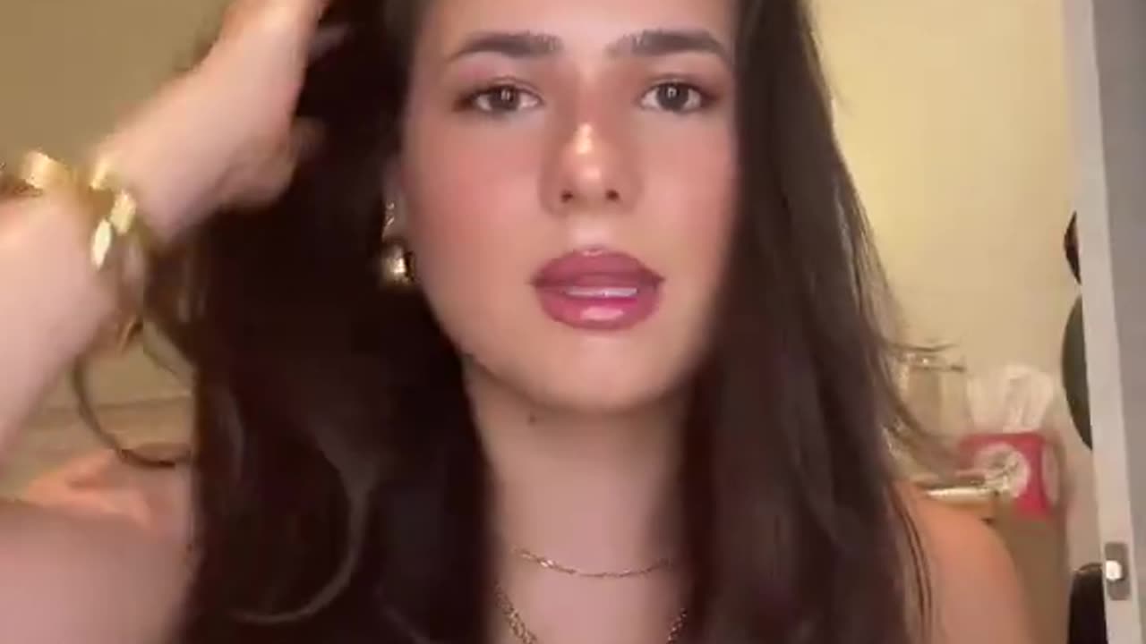 Girls are stealing lunch orders from finance bros and stalking them on LinkedIn.