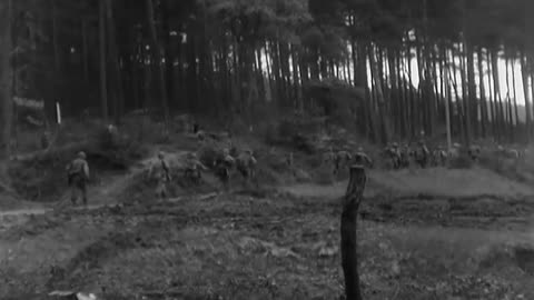 1ST DIVISION, STAAT... - 1ST DIVISION, STAATS FOREST, GERMANY ; INFANTRY MARCHED FORW - 111-adc-2718