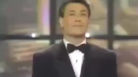 FUN FACT🧐Did you know Trump had his own game show in the 90s? It was called TRUMP CARD