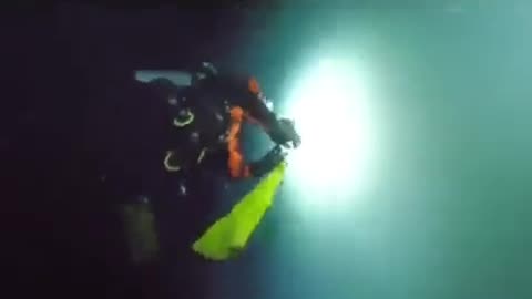 Antarctic Ice Wall