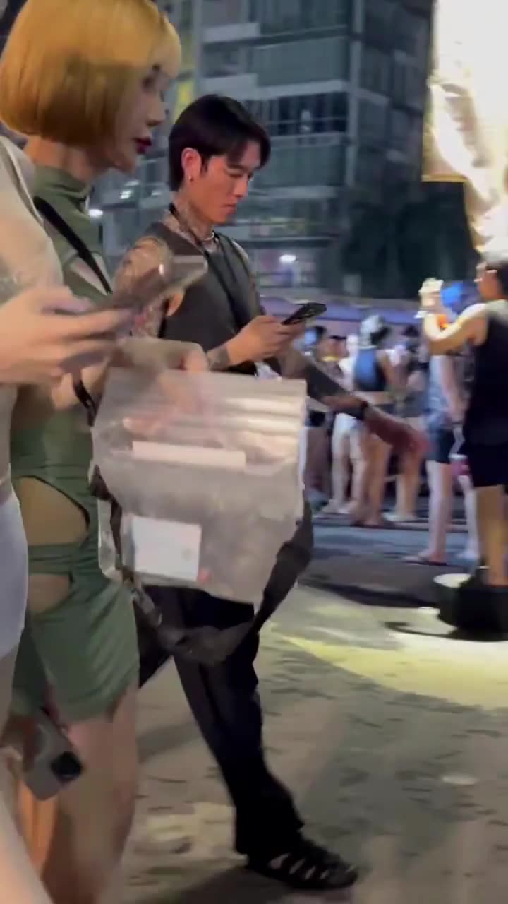 Thai nightlife with pretty girls and freelancers. #45