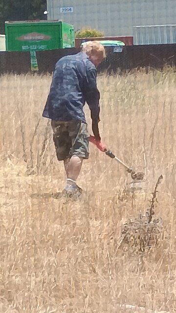 Insane drac with weed wacker