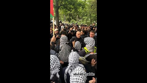world should know abt berlin protest💯 ✌️