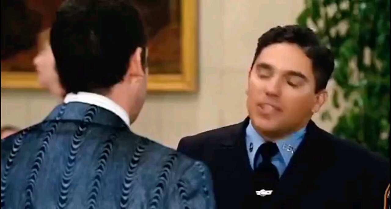 YOU HEAR THAT I'M A 10!!!