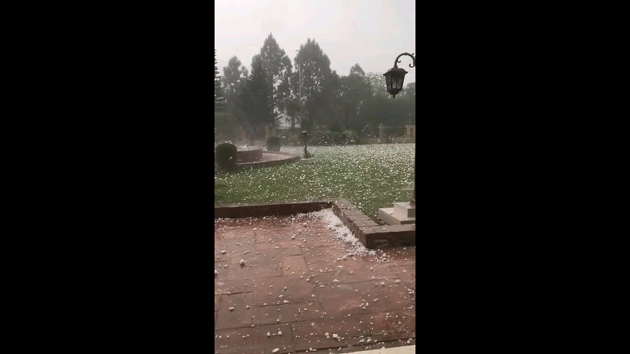 The sound of hailstorm