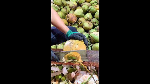 Fresh Coconut Cutting skill