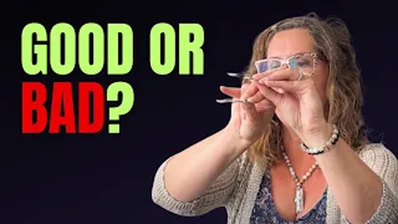 Prisms Glasses - Good or Bad For You? Explanation & Case Study
