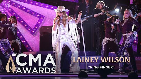 Lainey Wilson – “Ring Finger” | Live at CMA Awards 2025