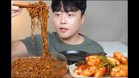 Super spicy turkey noodles, radish kimchi,