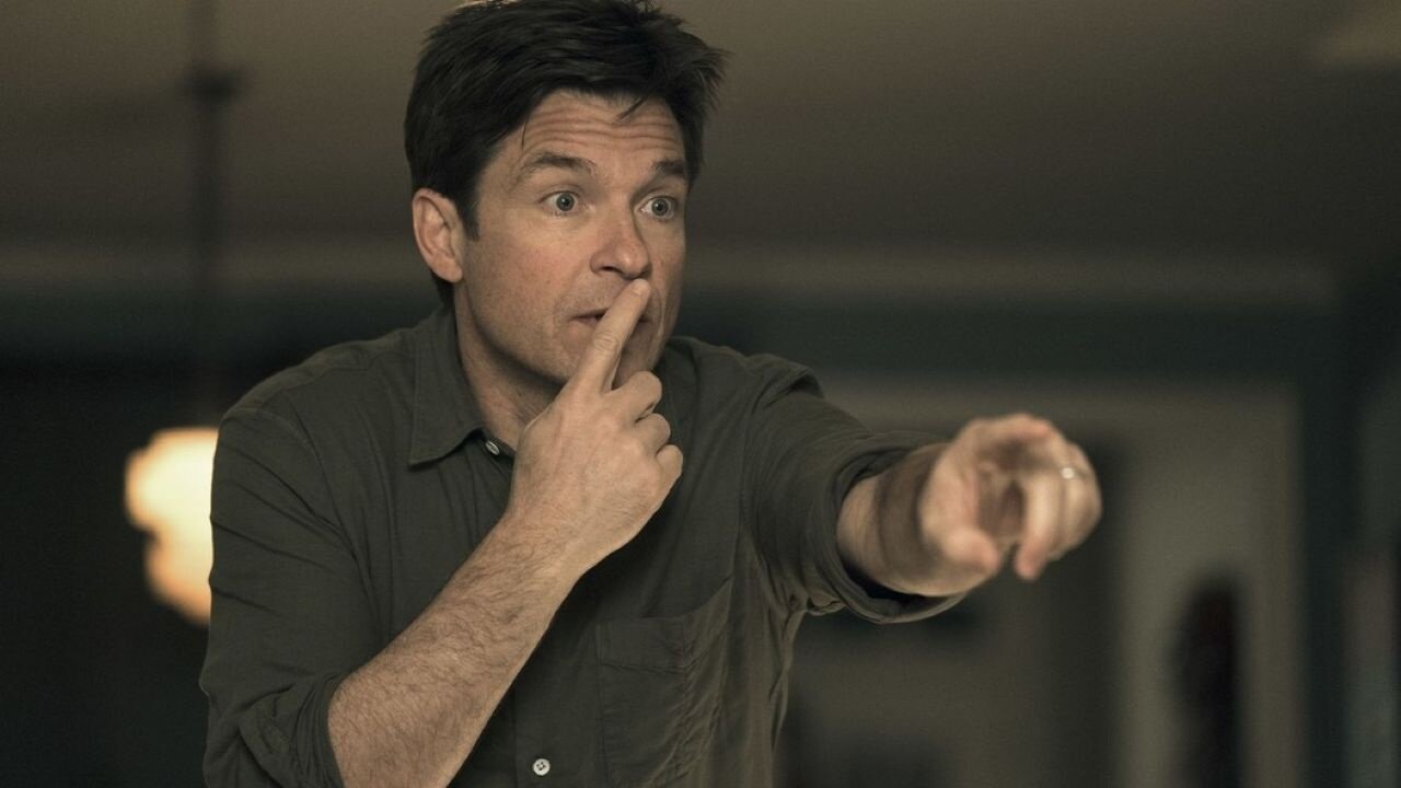Jason Bateman Plays The 'Fox News' Card To Shame Trump Voters, Shows How Out Of Touch He Is Instead