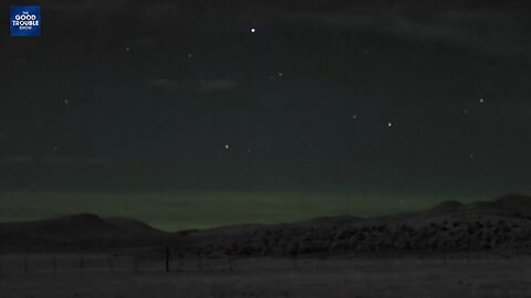 Mysterious NightVision Orbs Ignite UFO Debate: Debunkers Like Mick West Can't Explain This! 🌌🛸