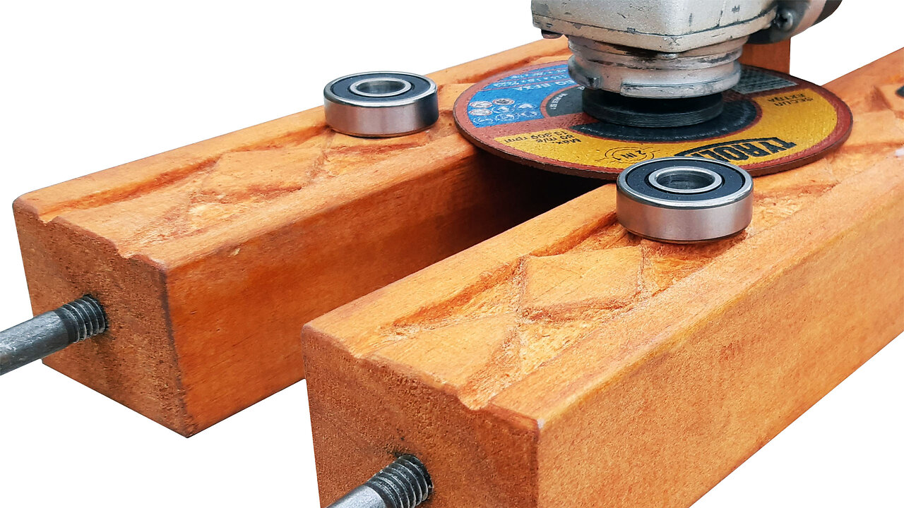 Angle grinder support - دعم طاحونة الزاوية