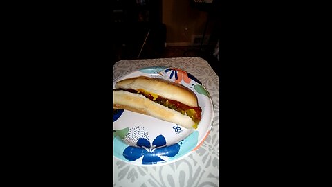 Eating Hebrew National Beef Franks, Dbn, MI, 11/26/25