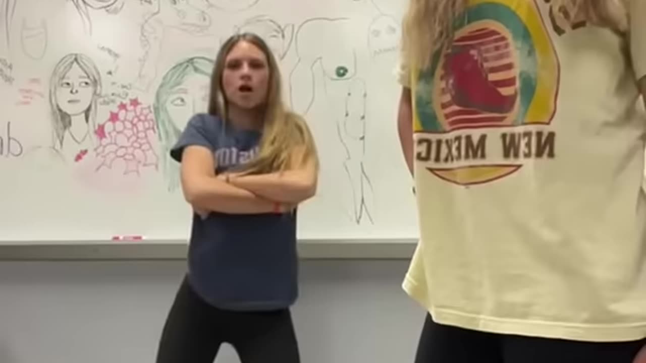 TikTok bop Challenge 🍎