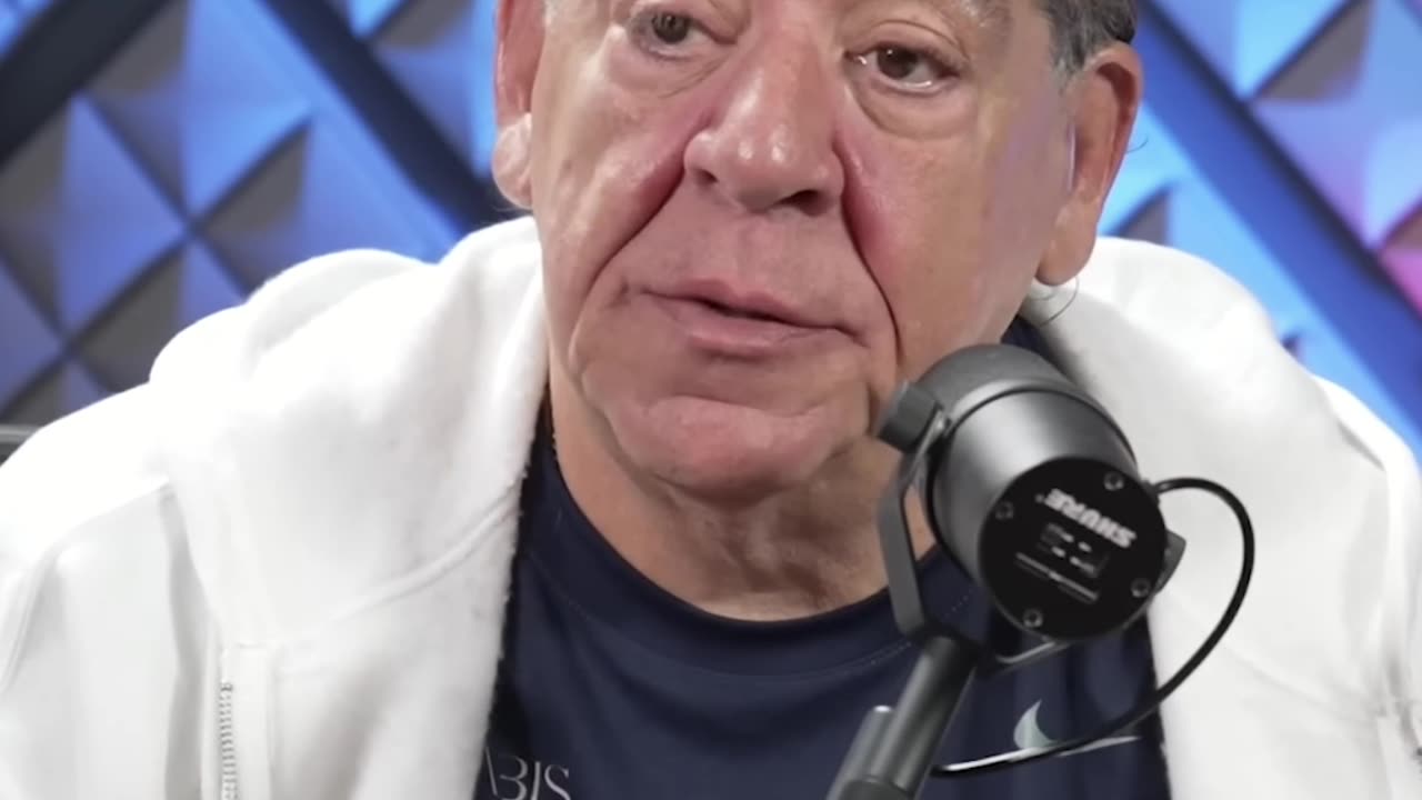Joey Diaz on Passing Out, Destroying His Teapot & Eating Hash Pills Daily 🍵💨