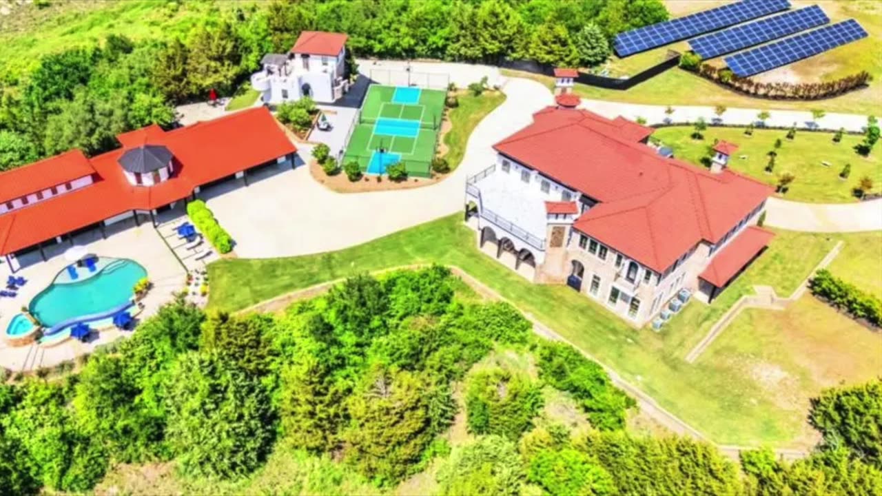 Timeless Elegance: Discovering Luxury Properties with Historical Charm