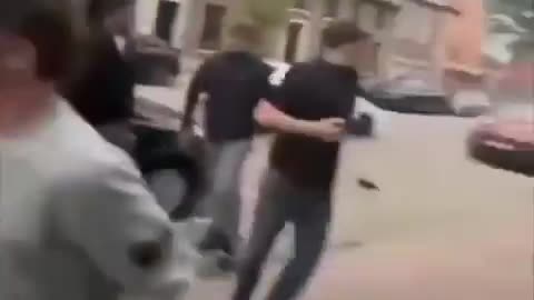 A Flemish teen is brutally kicked and hunted by foreigners in the city of Hasselt in Belgium