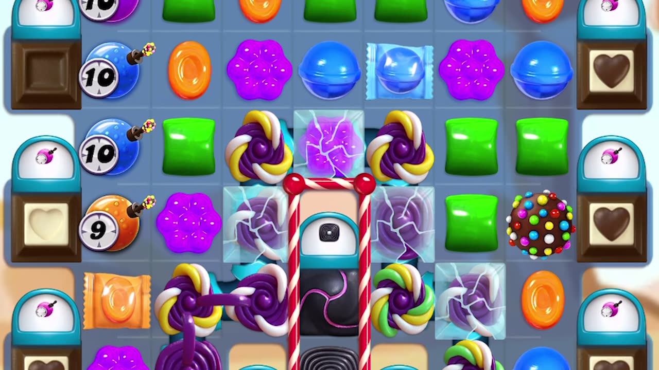 Candy Crush: 18/4 gameplay (level 6272)