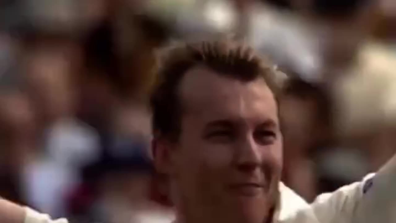 Brett Lee Best Bowling In Test Match Against England