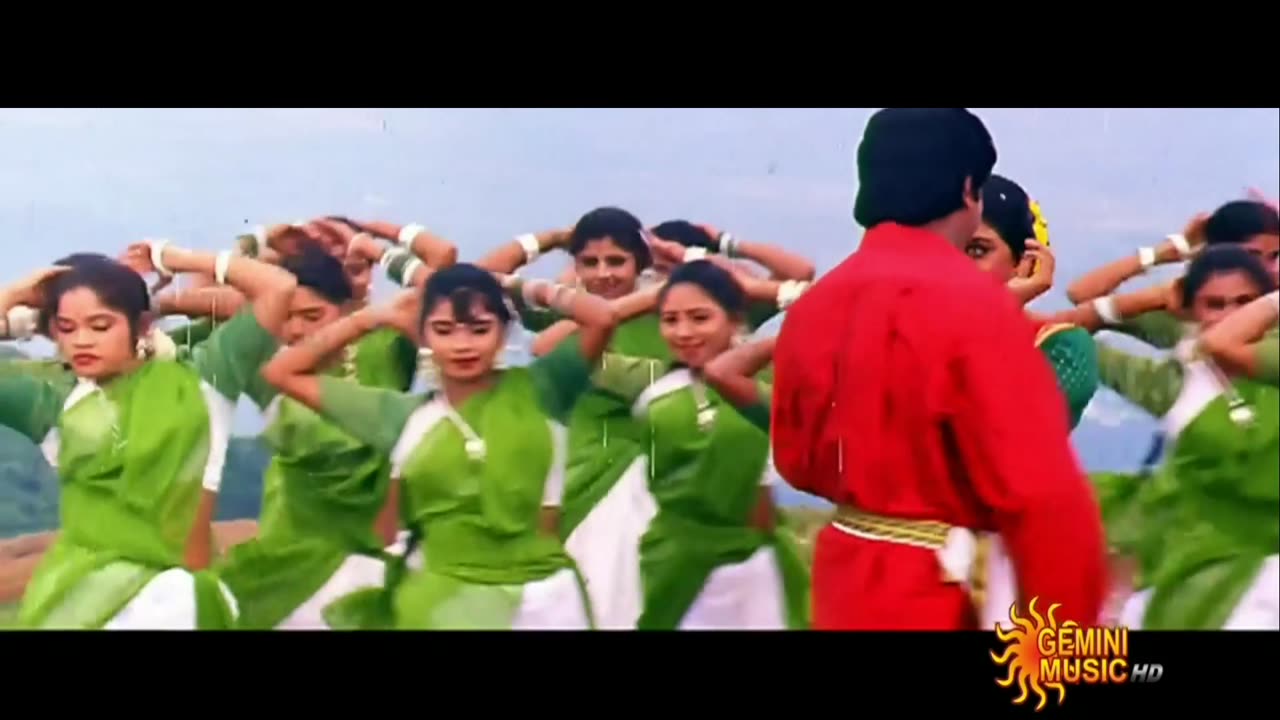 4K Pedarayudu_-_Bavavi-Nuvvu_HDTV_AVC_x264_DTS_DDP_5.1
