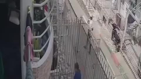 Atraco a mujer en Los Calamares