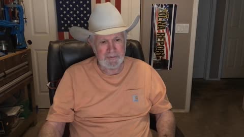 Trump, "Mom I'm Alone In The Dark, I'm Frightened Come, And Pick Me Up"!