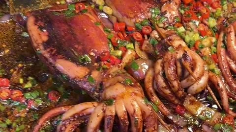 来一串大鱿鱼吗？？