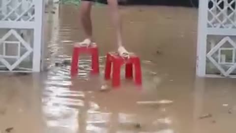 the flood has come i have come
