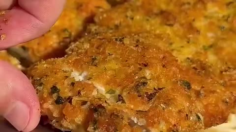 Creamy pasta with fried chicken
