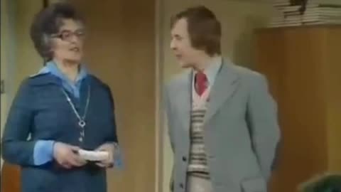 Mind Your Language | Season 1 | Episode 6 | Part 9
