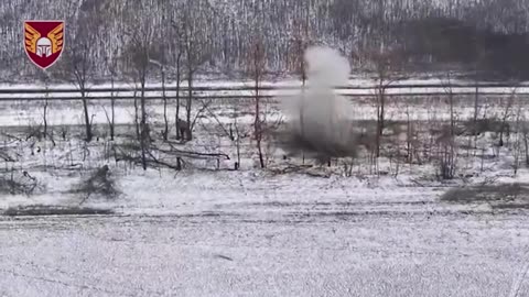 Ukrainian Paratrooper Drones Lighting Up Russian Assault Group Approaching Pokrovsk