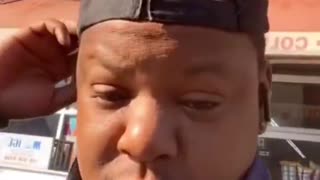 Not all heroes wear capes! 👏👏👏 Man stepped in to protect a young woman on a NYC