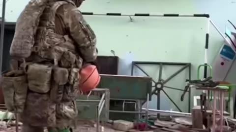 What are the real soldiers like on the Russian-Ukrainian battlefield? #war #military #army