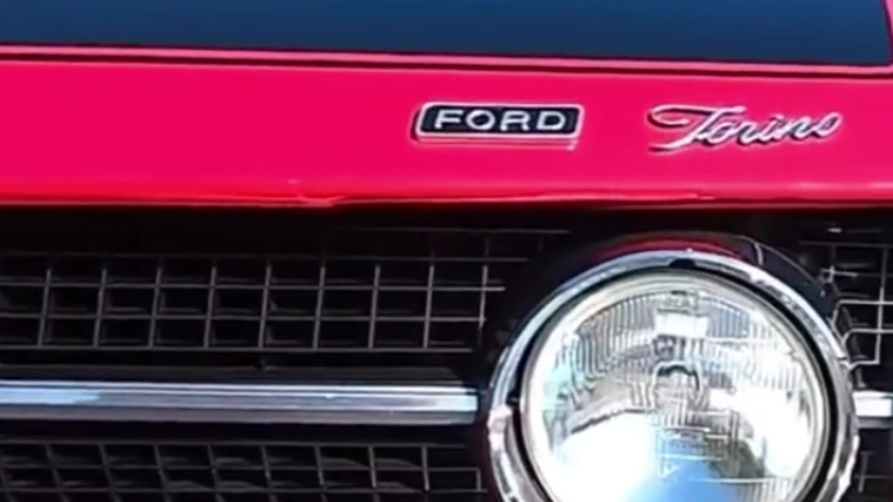 Exploring the 1971 Ford Torino Cobra 429