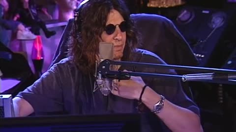 Montana's Perfect Breasts - 12-14-98