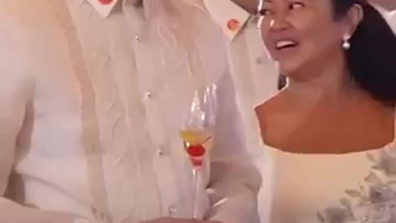 Senate Pres. Escudero, sinagot ang nag-viral na video sa ‘wine issue’ kasama si FL Liza Marcos